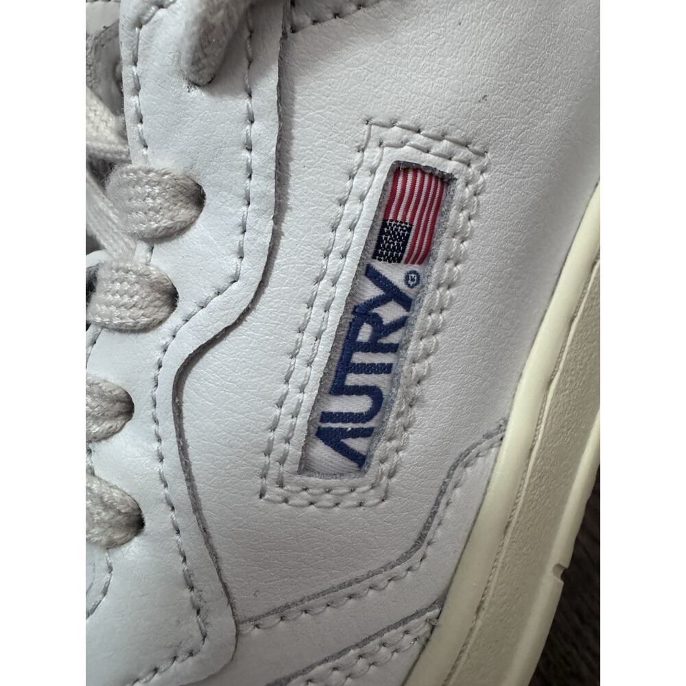 Autry Medalist Low Sneaker White Women's Sz 38 US Sz 8 $290 MSRP - Picture 12 of 16